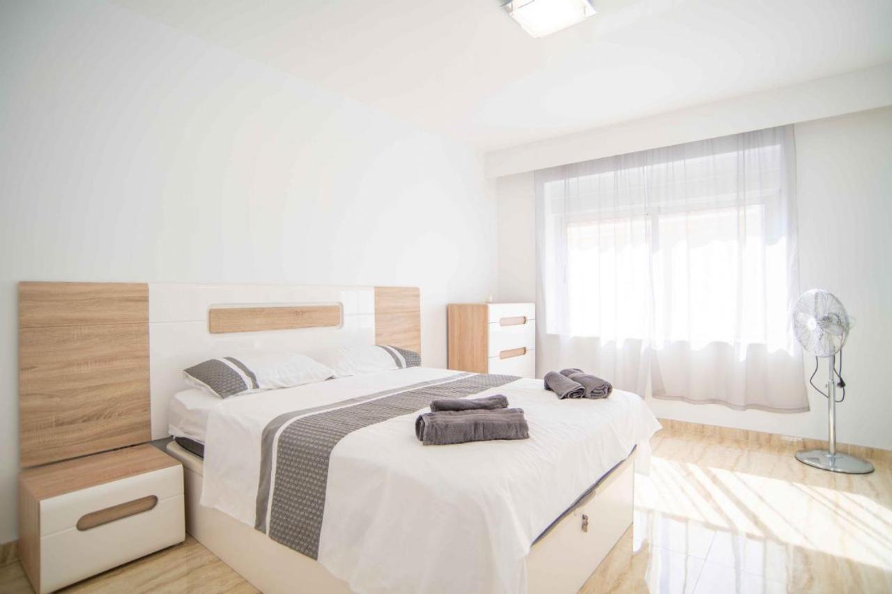 Beautiful Two Bedroom Apartment Next To The Beachfront Torre de la Horadada エクステリア 写真